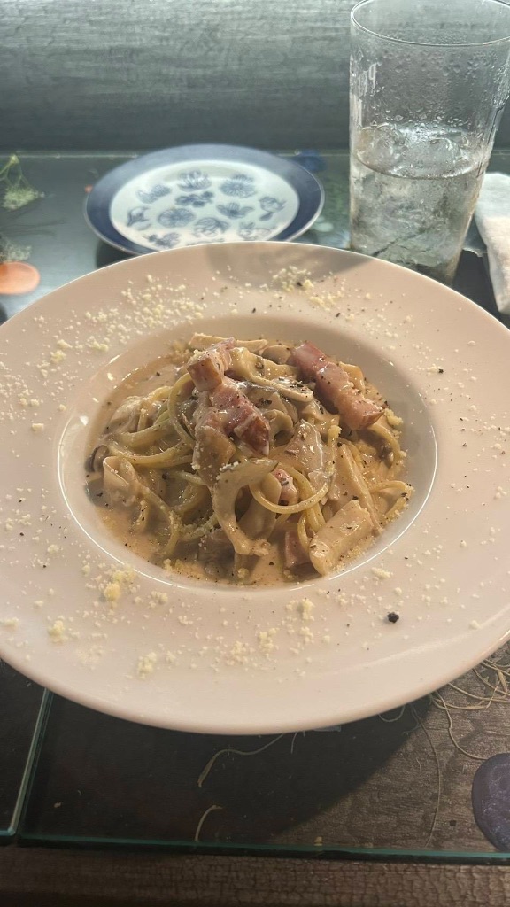 クリームポルチーニパスタ